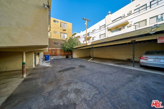 310 S Gramercy Place 1, Los Angeles, CA 90020