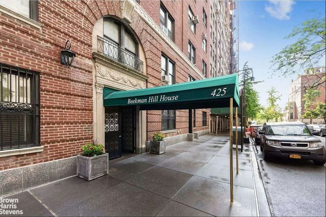 425 E 51st St Apt 2D, New York City, NY 10022