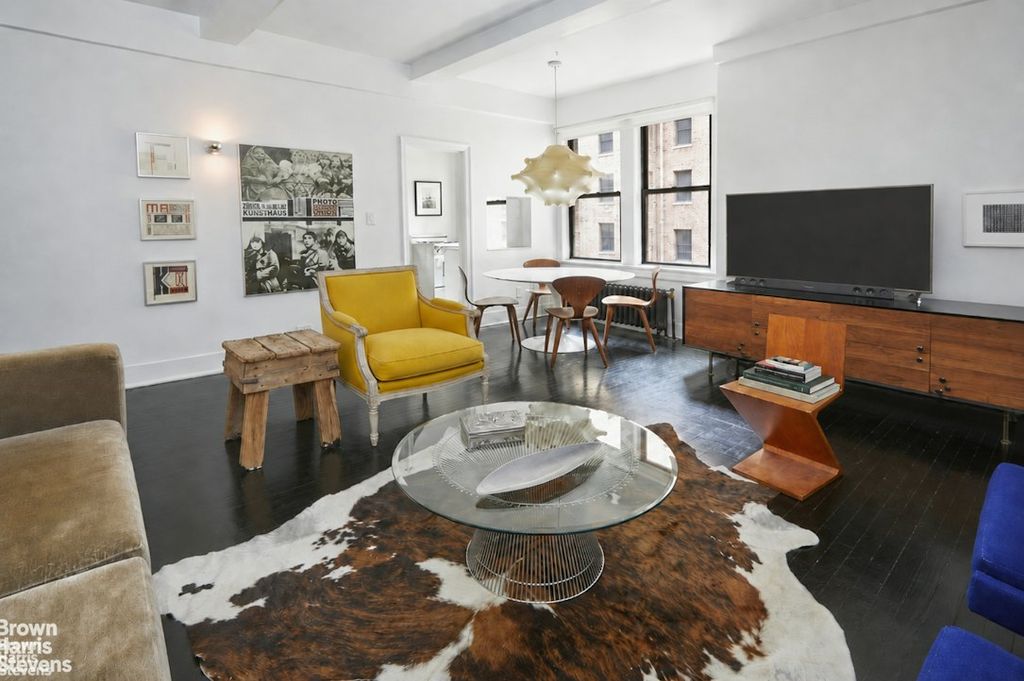 425 E 51st St Apt 2D, New York City, NY 10022