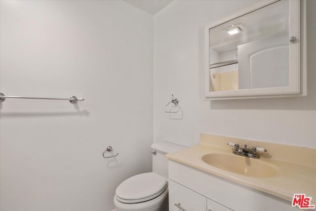 627 26th Street, Santa Monica, CA 90402