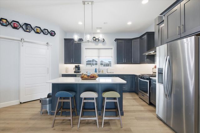 5005 LONGBOW DR, Columbia, MO 65201