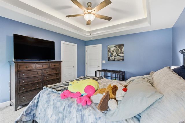 5005 LONGBOW DR, Columbia, MO 65201