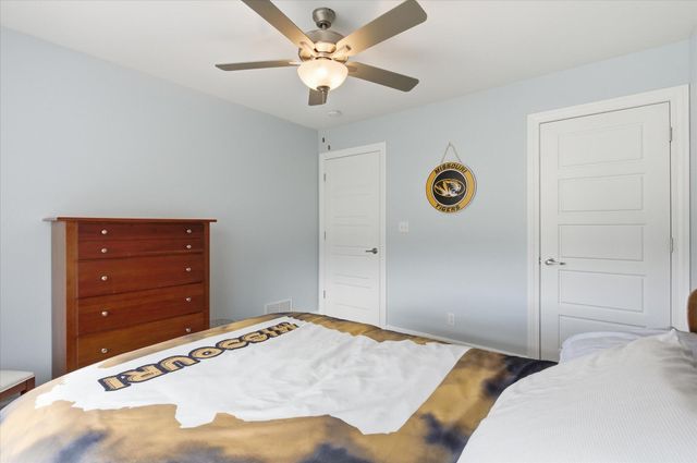 5005 LONGBOW DR, Columbia, MO 65201