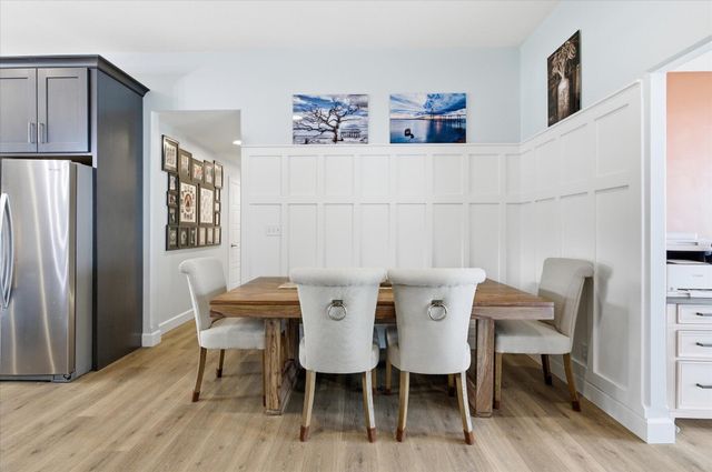 5005 LONGBOW DR, Columbia, MO 65201