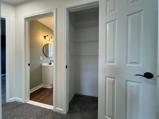 2831 Nadeau Road, Monroe, MI 48162