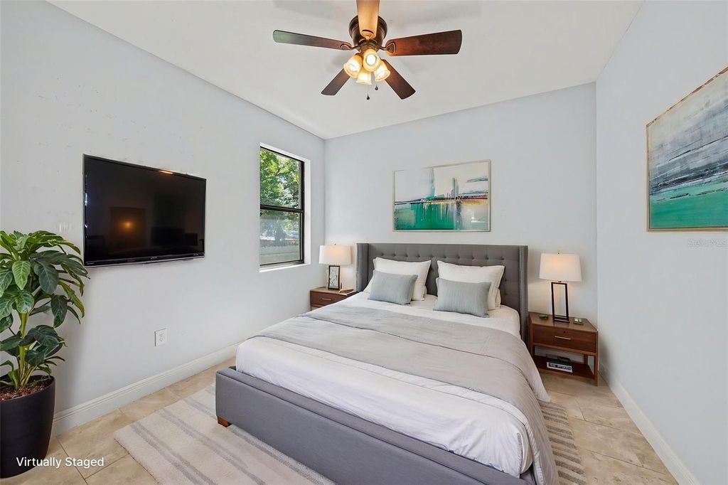 Image 14 of property listing at 7110 N TALIAFERRO AVENUE, Tampa, FL 33604