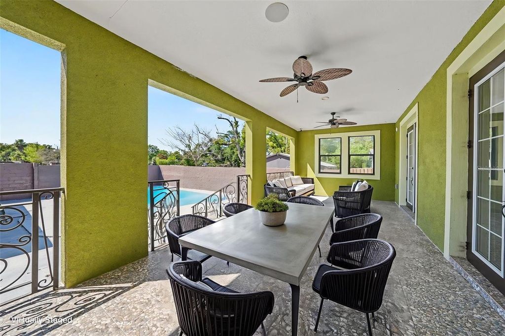 Image 16 of property listing at 7110 N TALIAFERRO AVENUE, Tampa, FL 33604