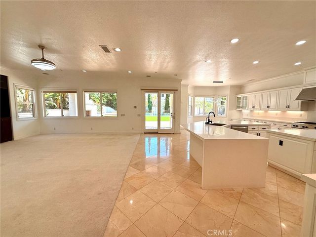 18665 Seabiscuit, Yorba Linda, CA 92886