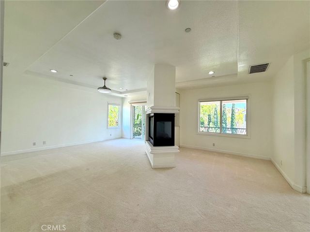 18665 Seabiscuit, Yorba Linda, CA 92886
