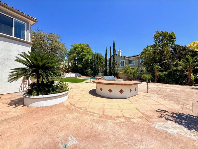 18665 Seabiscuit, Yorba Linda, CA 92886