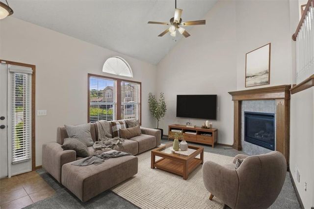 2103 Patti Lane, Greenwood, MO 64034