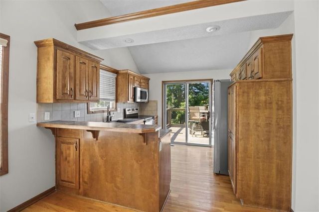 2103 Patti Lane, Greenwood, MO 64034