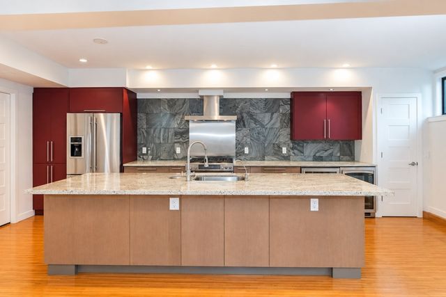 2021 Commonwealth Ave B, Boston, MA 02135