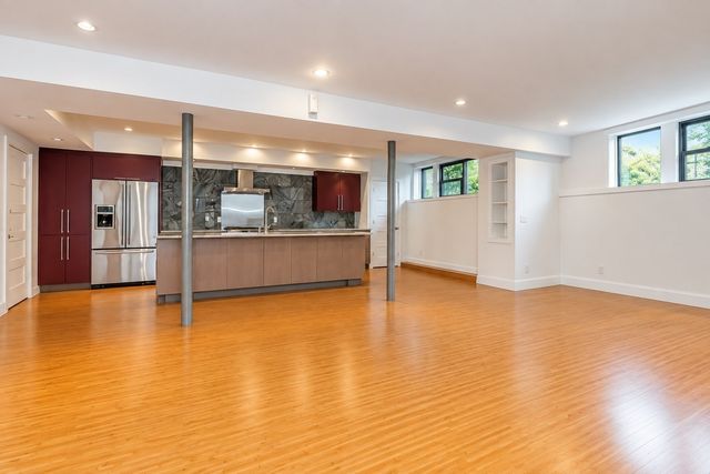 2021 Commonwealth Ave B, Boston, MA 02135