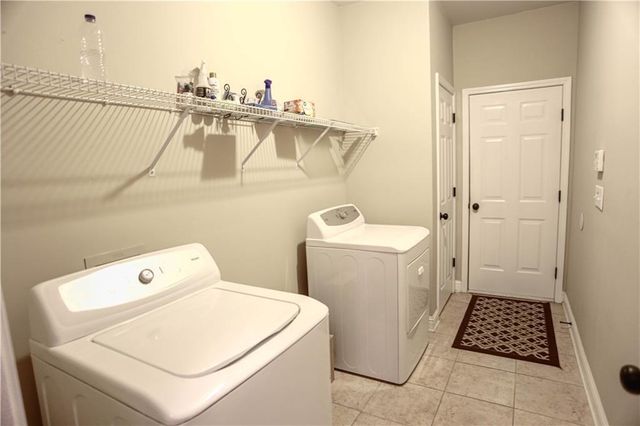 3875 Spring Manor Court, Loganville, GA 30052
