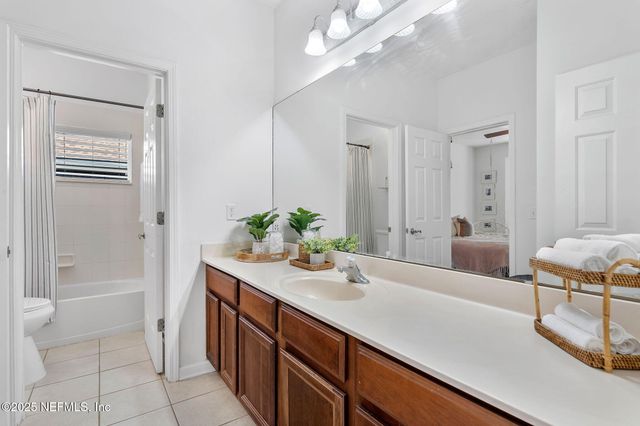 5028 BLACKHAWK Drive, St. Johns, FL 32259