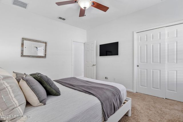 5028 BLACKHAWK Drive, St. Johns, FL 32259