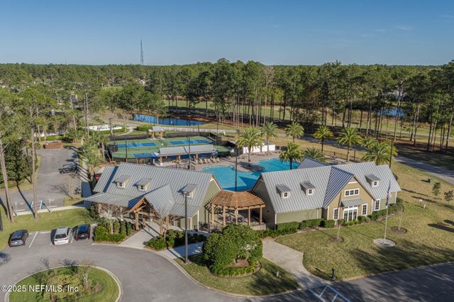 5028 BLACKHAWK Drive, St. Johns, FL 32259