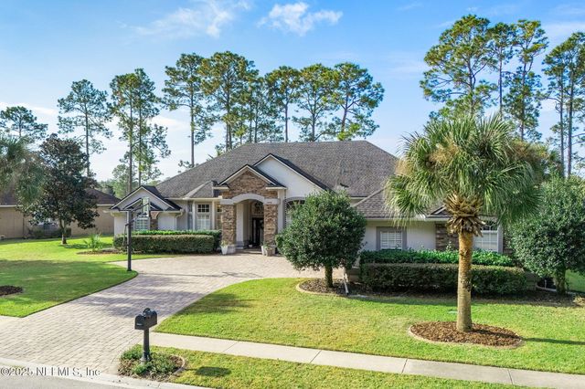 5028 BLACKHAWK Drive, St. Johns, FL 32259