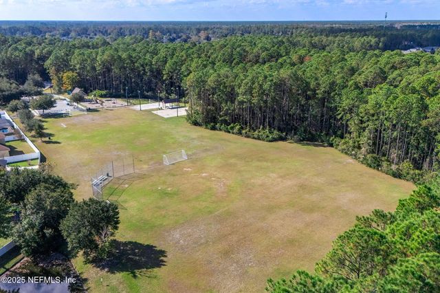 5028 BLACKHAWK Drive, St. Johns, FL 32259