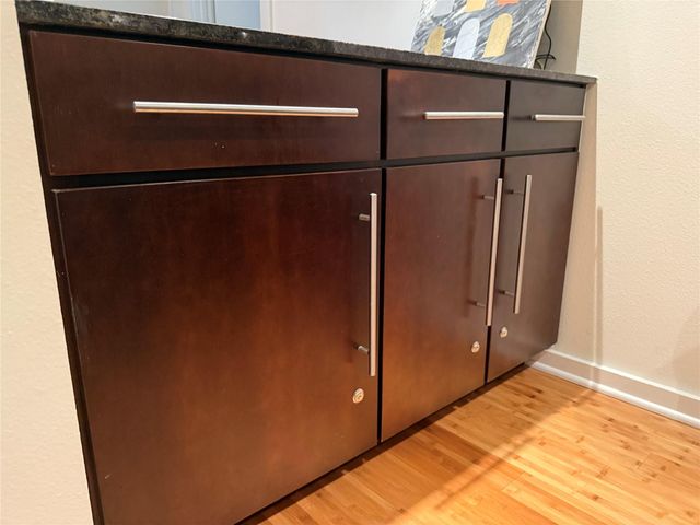 2200 Dickson DR 127, Austin, TX 78704