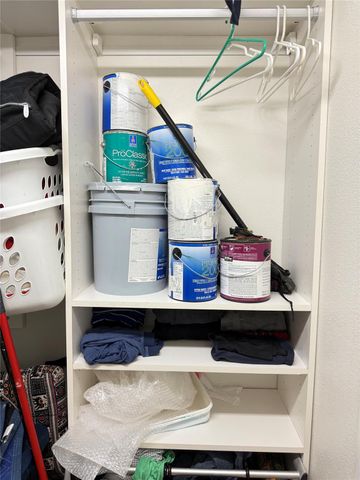 2200 Dickson DR 127, Austin, TX 78704