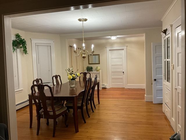 16 Knox St, Worcester, MA 01603