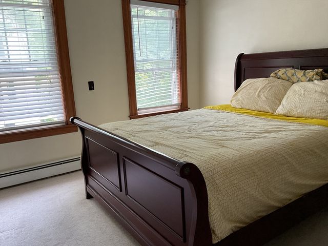 16 Knox St, Worcester, MA 01603