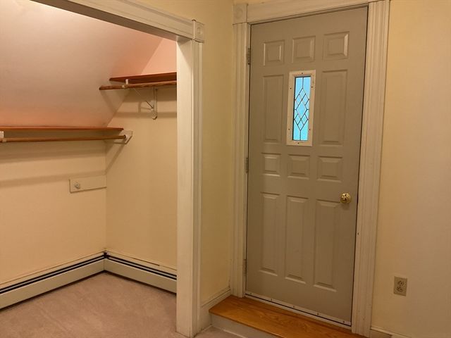 16 Knox St, Worcester, MA 01603