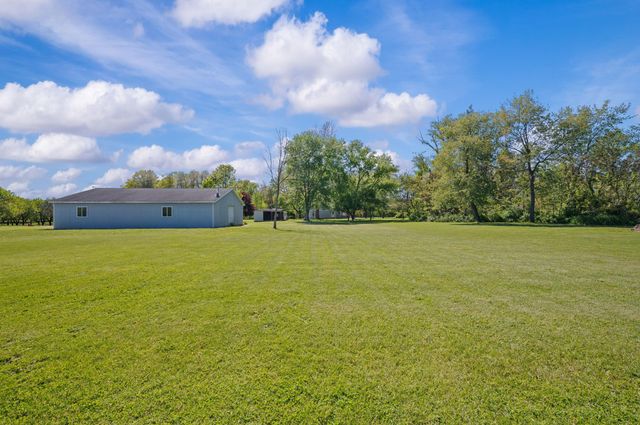 8498 Lake Road, Berrien Center, MI 49102