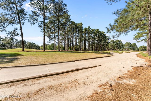 28 Abbottsford Drive, Pinehurst, NC 28374