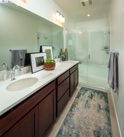 909 More Lane 1303, Morgan Hill, CA 95037