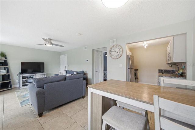 4843 COQUINA KEY DRIVE SE A, St Petersburg, FL 33705