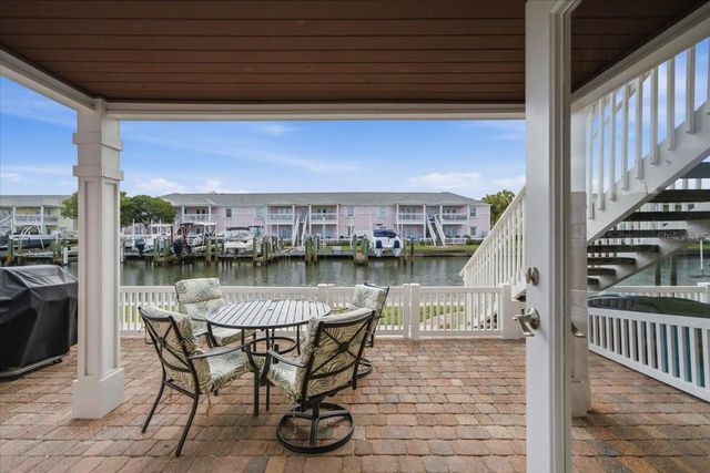 4843 COQUINA KEY DRIVE SE A, St Petersburg, FL 33705