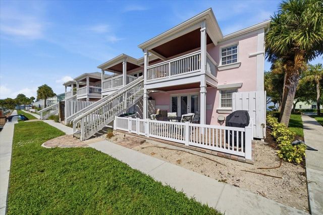 4843 COQUINA KEY DRIVE SE A, St Petersburg, FL 33705
