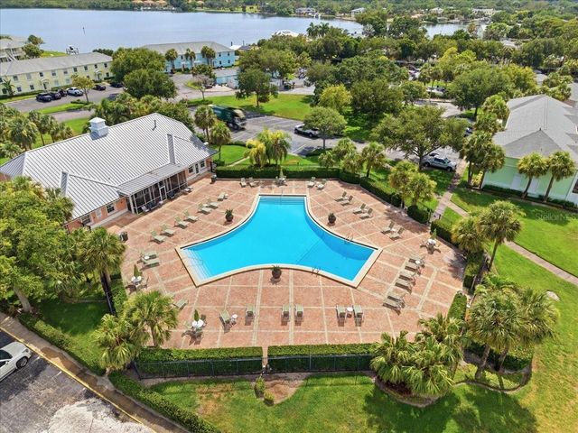 4843 COQUINA KEY DRIVE SE A, St Petersburg, FL 33705