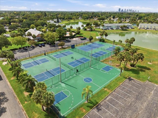 4843 COQUINA KEY DRIVE SE A, St Petersburg, FL 33705