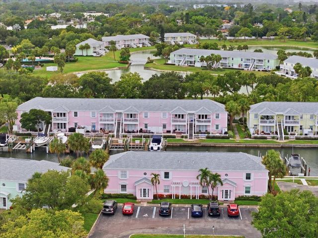 4843 COQUINA KEY DRIVE SE A, St Petersburg, FL 33705