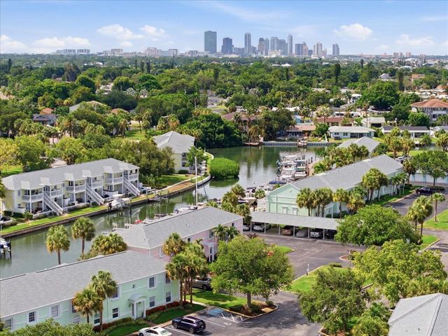 4843 COQUINA KEY DRIVE SE A, St Petersburg, FL 33705