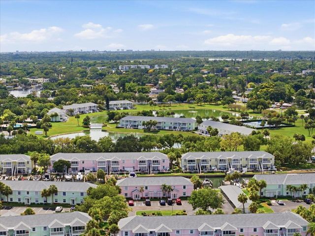 4843 COQUINA KEY DRIVE SE A, St Petersburg, FL 33705