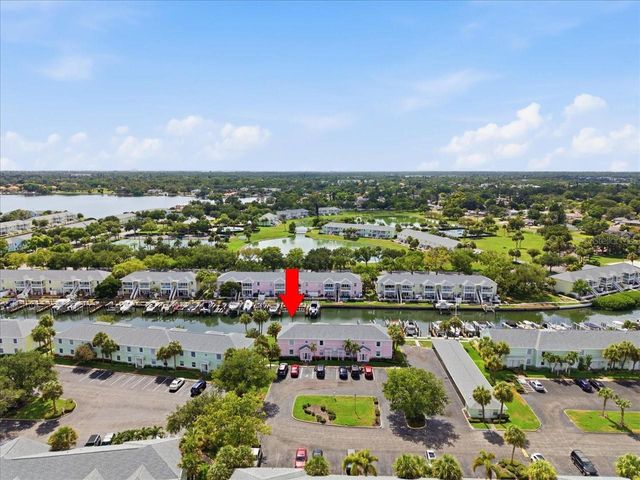 4843 COQUINA KEY DRIVE SE A, St Petersburg, FL 33705