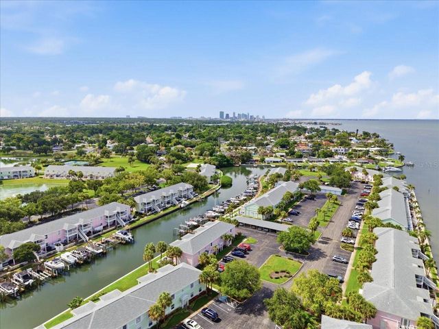 4843 COQUINA KEY DRIVE SE A, St Petersburg, FL 33705