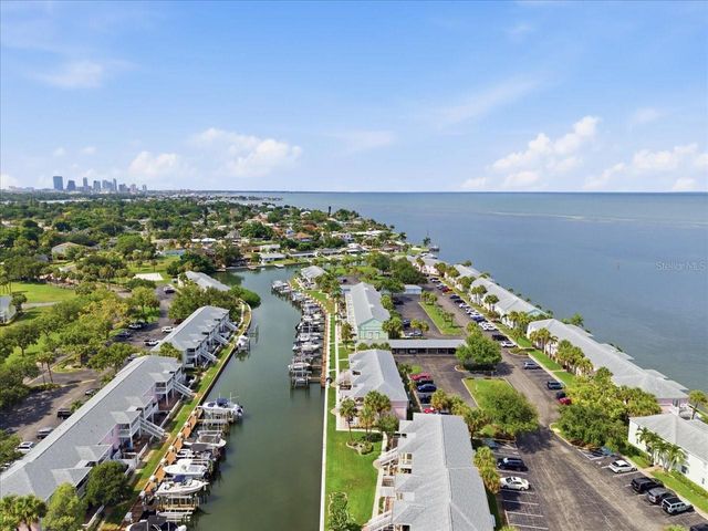 4843 COQUINA KEY DRIVE SE A, St Petersburg, FL 33705
