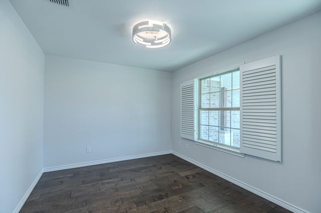 101 Elk Cove, Stephenville, TX 76401