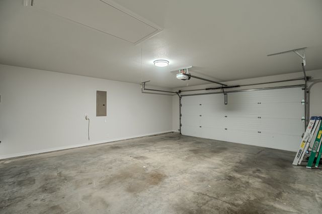 101 Elk Cove, Stephenville, TX 76401