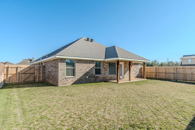 101 Elk Cove, Stephenville, TX 76401