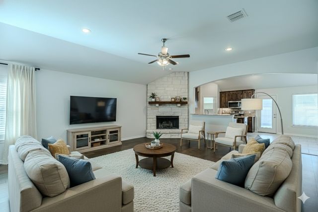 101 Elk Cove, Stephenville, TX 76401