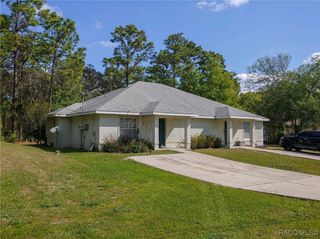 7843 W Solar Place, Homosassa, FL 34448