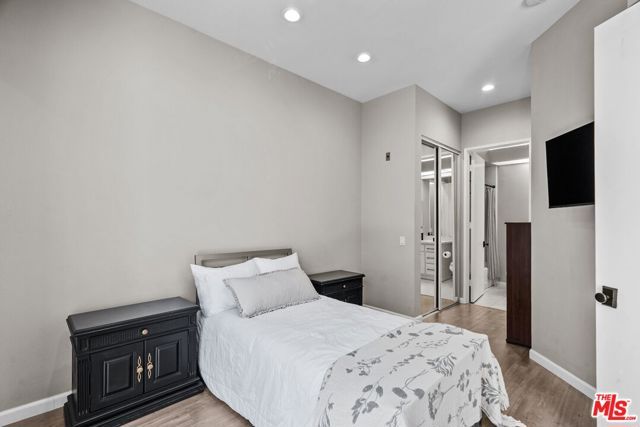5151 Balboa Boulevard 303, Encino (los Angeles), CA 91316