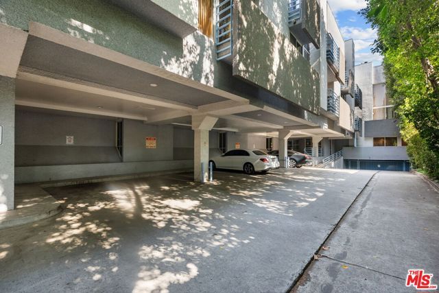 5151 Balboa Boulevard 303, Encino (los Angeles), CA 91316